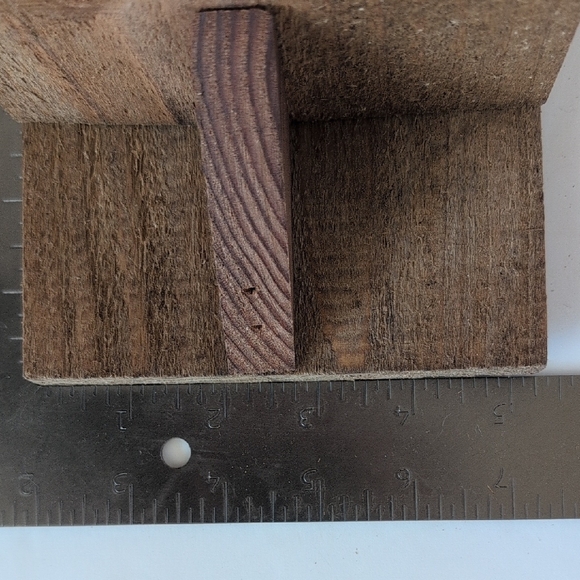 Rustic Wooden Handcrafted Bird Feeder Roses Are Red - Picture 6 of 12